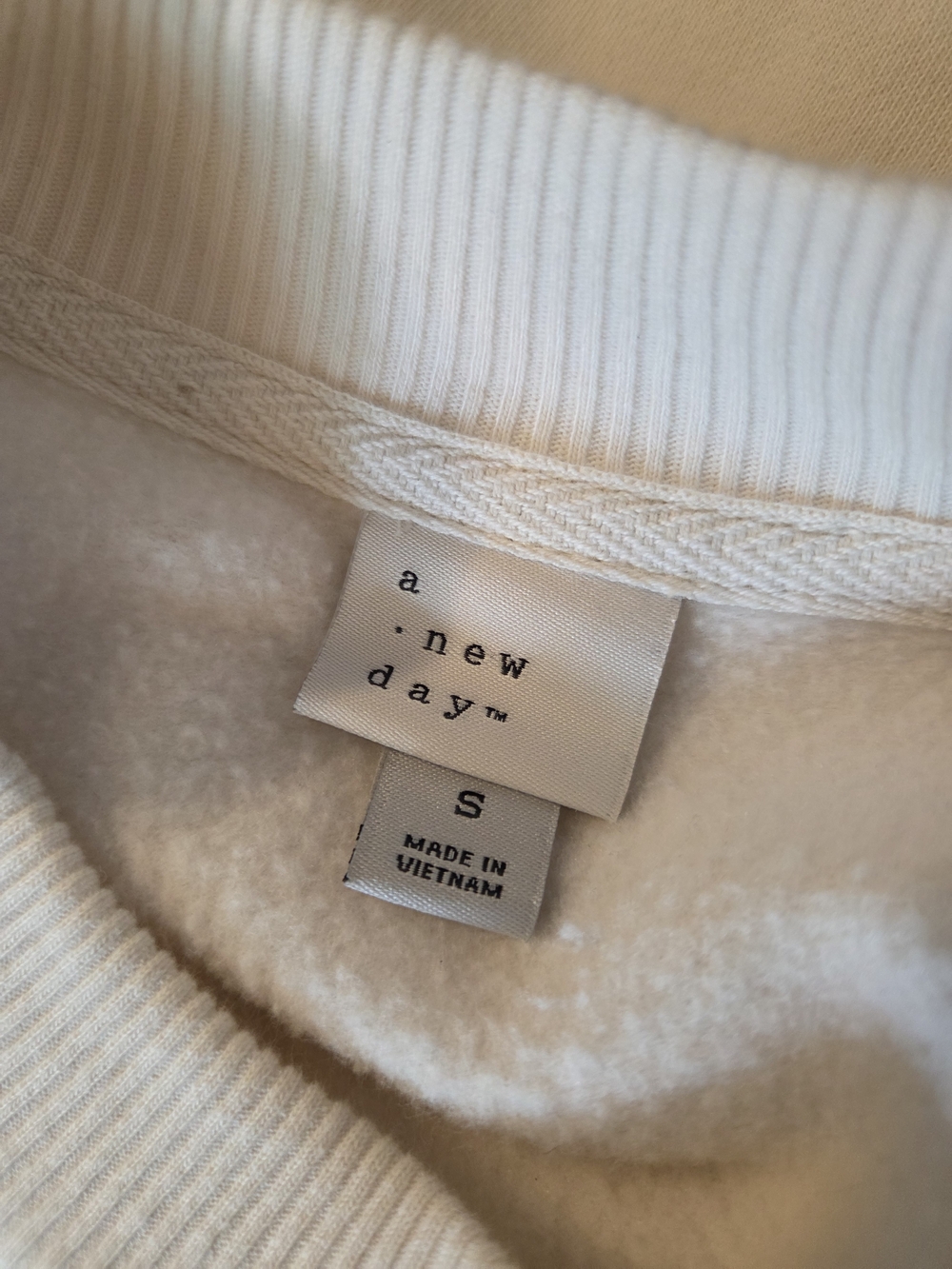 Cream Rhinestone Sweater - Picture 4 of 5